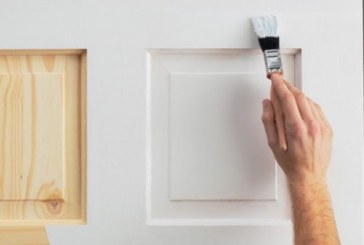 Как перекрасить межкомнатные двери своими руками