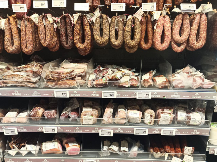 Москвичка сравнила литовские цены на мясо и лекарства с российскими и обалдела