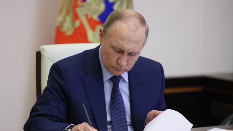 Путин подписал закон, повышающий эффективность управления имуществом