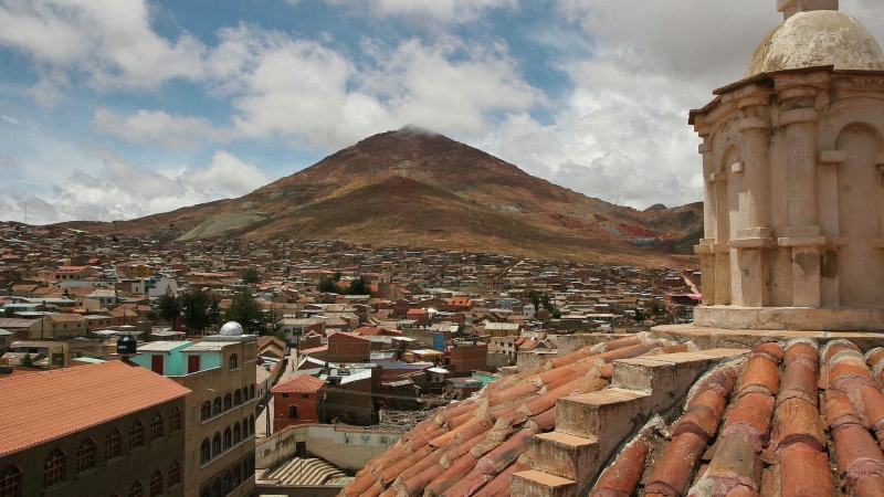 "Росатом" хочет добывать литий в Боливии