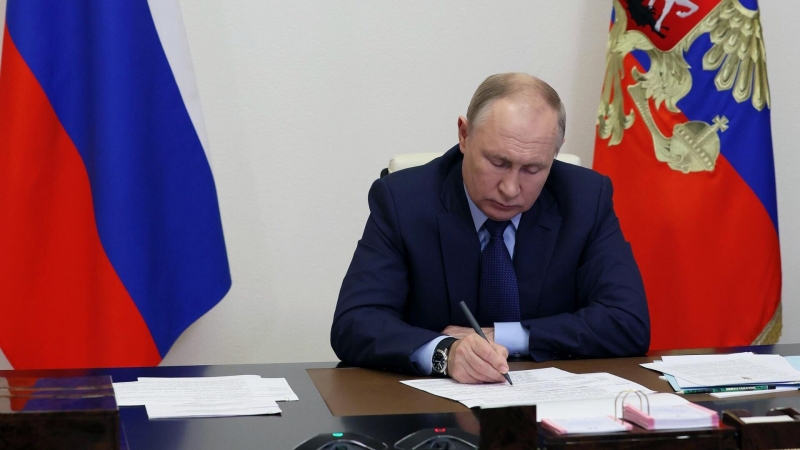 Путин подписал закон об исполнении бюджета за 2021 год 