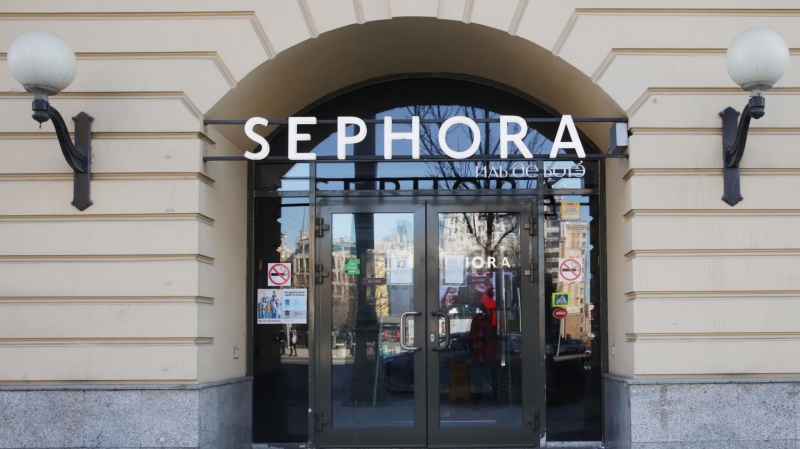 Sephora продает магазины "Иль де Ботэ" российскому гендиректору