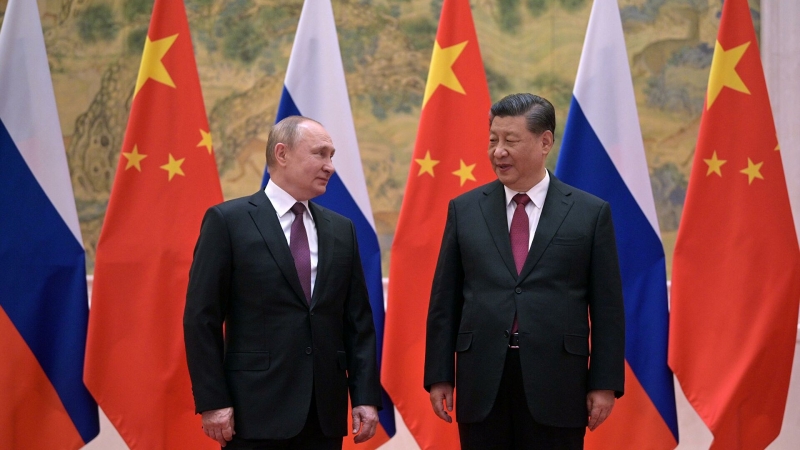 КНР не сможет компенсировать России потери от санкций Запада, считают в США
