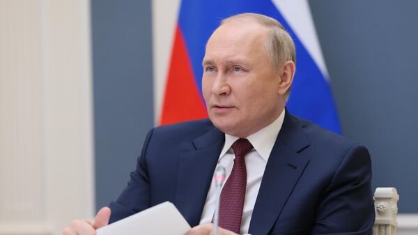 Путин выступит на пленарном заседании юбилейного ПМЭФ