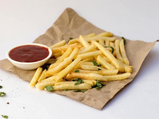 Сотрудник обновленного «Макдоналдса» раскрыл тайну проблем с картошкой-фри