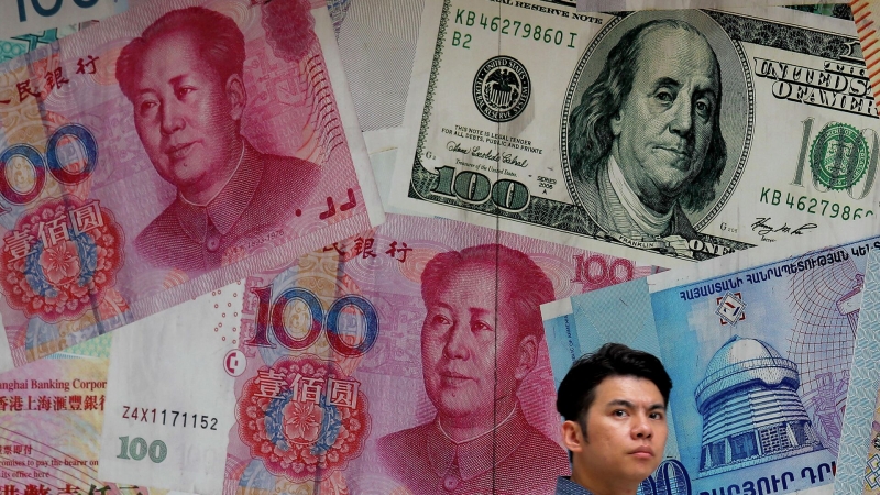 "Азиатские рельсы": почему в России резко вырос спрос на юань