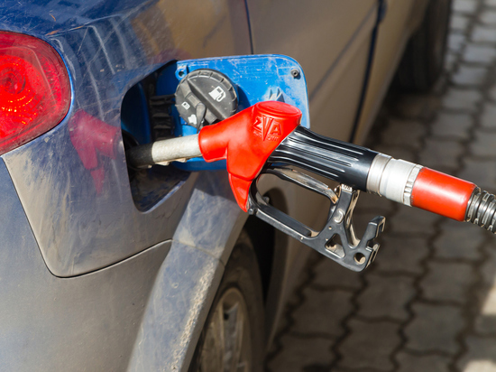 Аналитик спрогнозировал рост цен на бензин в России этой осенью
