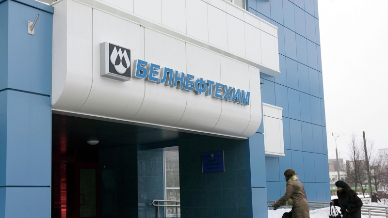 "Белнефтехим" выработал механизм расчета за нефть в российских рублях