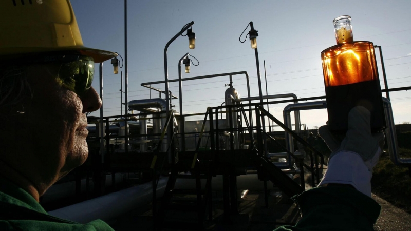 Венгрия и Словакия договорились с Украиной о транзите нефти по "Дружбе"